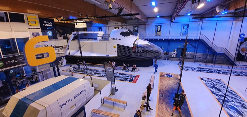 Die Amicitia bestimmt das Bild in der Trainingshalle Die Amicitia bestimmt das Bild in der Trainingshalle