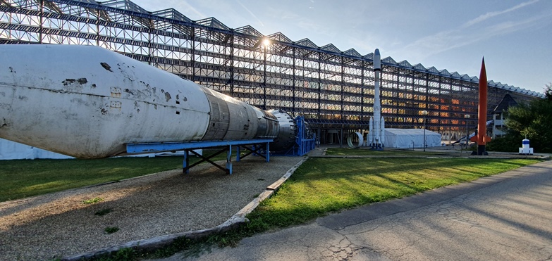 Auch draußen gibt es viel zu entdecken Auch draußen gibt es viel zu entdecken