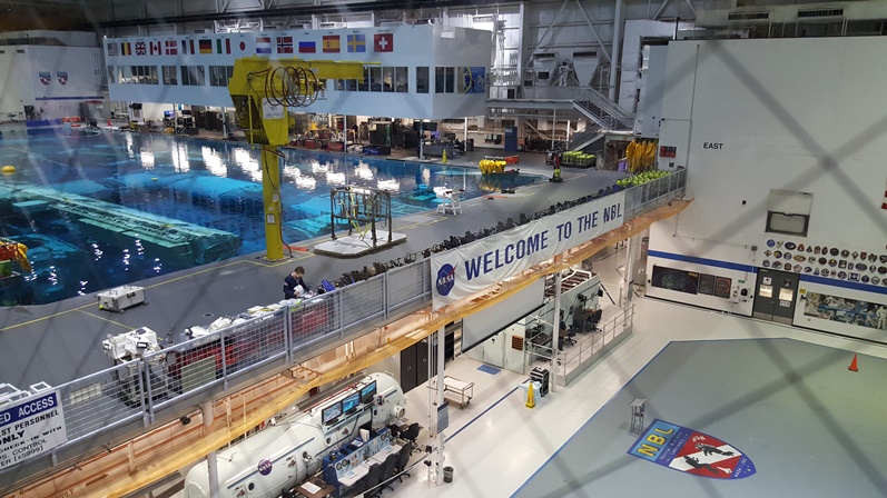 Das Unterwassertrainingsbecken NBL Das Unterwassertrainingsbecken NBL